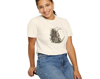 Viking Moon T-Shirt, Crescent Moon Tee, Thistle Floral Design, Cottagecore Witchy Shirt, Celestial Nature, Boho Moon Graphic, Comfort Colors