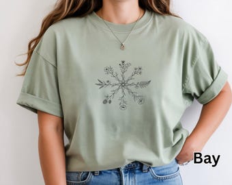 Minimalist Viking Wildflower Vegvísir Compass T-Shirt, Viking Compass Shirt, Icelandic Rune Symbol, Nordic Protection Shirt, Comfort Colors