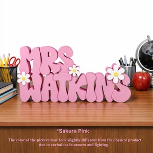 Personalized Teacher Name Plate, Daisy, Teacher Name Sign, Retro Name Sign, Groovy Name Plate, Teacher Gift, Daycare Gift, Office Name Plate