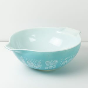 Vtg 444 PYREX TURQUOISE Blue ~ Amish Butterprint ~ Cinderella 4 Qt Mixing Bowl