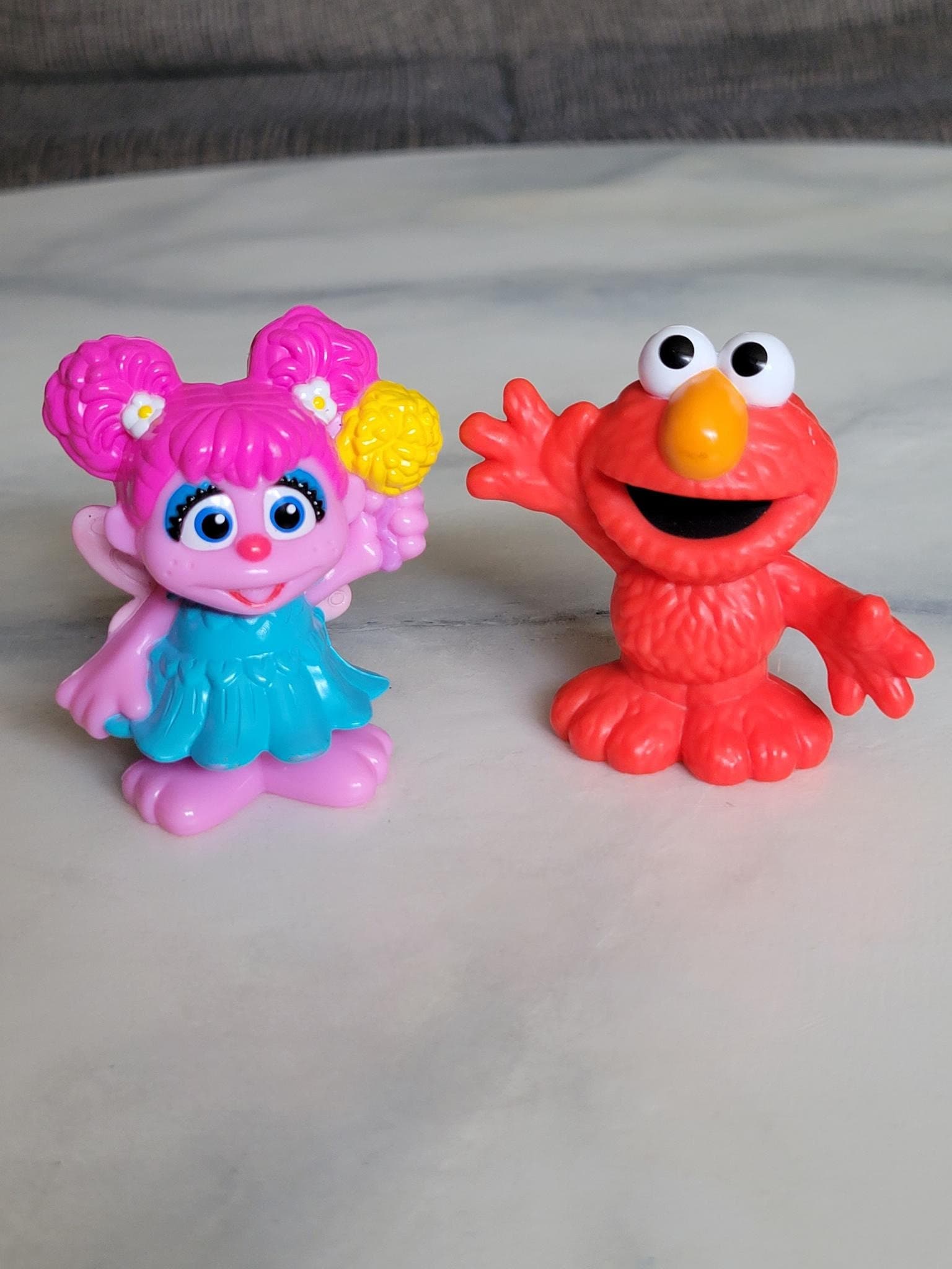 新品　USJ 10周年　Elmo Abby Cadabby タオル　平成レトロ 新品 USJ 10周年 Elmo Abby Cadabby タオル 平成レトロ
