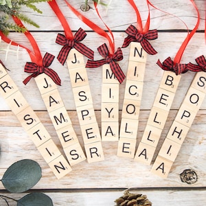 Adorno navideño personalizado Scrabble Carta Nombre Adornos Nombre Adorno Regalo para su Navidad 2023 Regalo navideño Regalo de Navidad