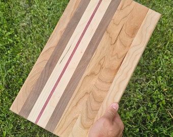 handmade cutting/serving board, perfect as a house warming gift, birthdays, mothers day and more!