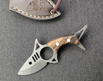 Stainless Steel Handmade Pendant Hunting Shark Knife