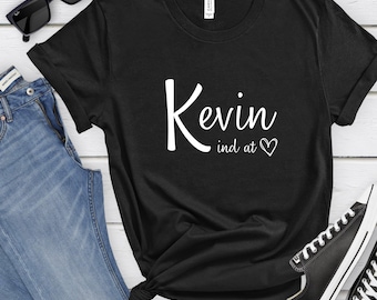 Koszulka z imieniem Kevin Koszulka męska z imieniem Kevin Koszulka Kind at Heart dla mężczyzn Zabawna koszulka męska Koszulka z imieniem Kevina