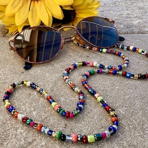 Donkere veelkleurige kralen brillenketting, zonnebril kralenketting, brillenketting, cadeau voor haar, cadeau-ideeën, kralenketting, regenboog