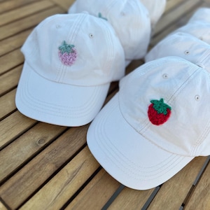 Hand Embroidered Bow Baseball Ballcap Hat, summer hat, toddler, baby, kids hat, cute girls hat, sun hat, girly, trendy, Valentine’s Day