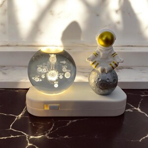 LED Astronaut Night Light with Solar System Ball Lamp - USB Rechargeable Lamp with Warm & 7-Color Changing Modes - Space Decor Gift