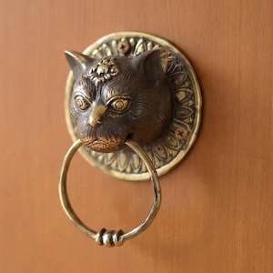 Vintage bronze cat knocker 6.3 Inch, Door Decoration, gift for father