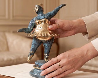 Escultura artística de bailarina en bronce de 27 cm (10,6 pulgadas), pátina azul dorada, figura de ballet, decoración contemporánea para estantes.