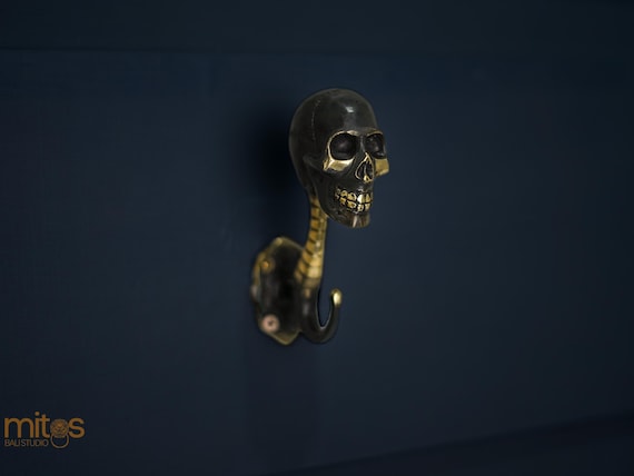 Vintage Skull Bronze Hook, Halloween Gift, Halloween Decor, Gift