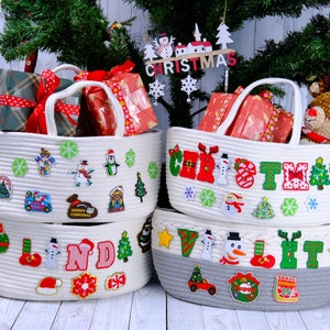 Personalisierter Weihnachtsbaby-Geschenkkorb, kundenspezifische Baby-Weihnachtsgeschenkkörbe, Babypartygeschenke, Spielzeugkörbe Weihnachten, kundenspezifische Babygeschenke.