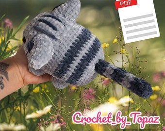 Pusheen style loaf cat crochet pattern - easy and great for beginners