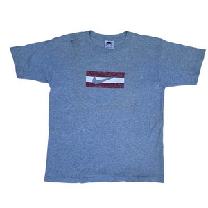 Vintage 1990s Nike Box Swoosh T-Shirt Made in USA / 90s Nike T Shirt / 80s / 90s / Streetwear / Retro Style