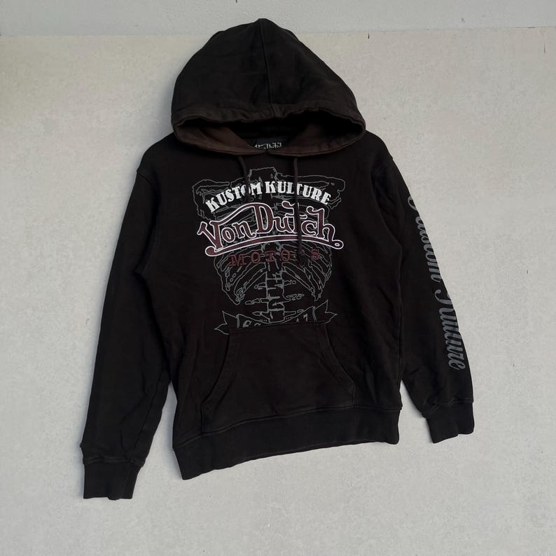 Vintage Von Dutch Black Hoodie With Skull Design Size M image 2