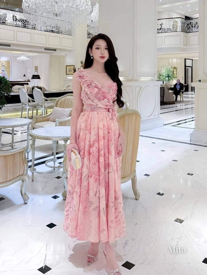 【関税&送料込】Msgm Silk Chiffon Dress Long silk chiffon dress with bow detail in Bordeaux for