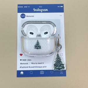 Custodia per AirPod con glitter liquido scintillante, motivo: albero di pino innevato incantato, paese delle meraviglie invernale, regalo di Natale