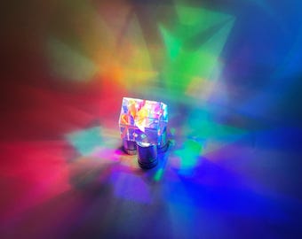 Mini K9 Crystal House Sunlight Catcher, Rainbow Maker, Square Cube Prism, Light Splitting, Table Decor
