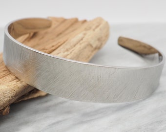 Silver Bracelet Cuff - Stainless steel in Silver color - Bracelet for women - Gift for Women - Gift for Her - Gift for Mom