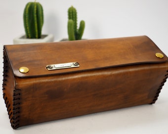 Toiletry Bag, Personalized Mens Leather Toiletry Bag, Dopp Kit, Personalized Gift For Boyfriend, Man's Leather Bag, Gentleman's shave bag.