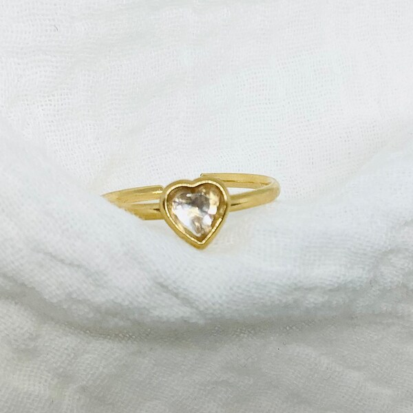 Adjustable transparent stone heart ring, stainless steel ring