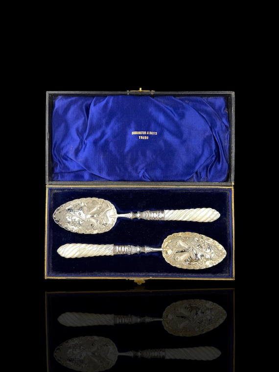 Pair Serving Spoons. Silver Plate and Mother of Pearl. Circa 1910.