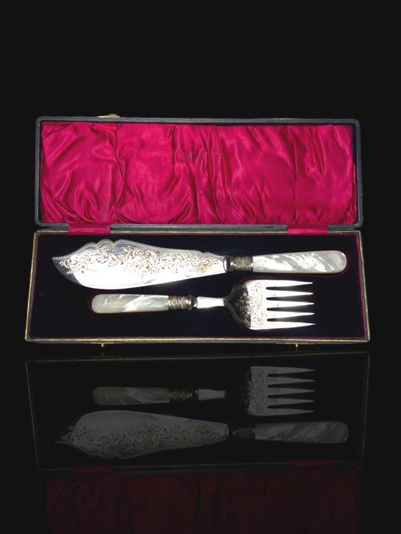 Massive Victorian Mother of Pearl Fish Serving Set: Circa 1890, Silver Plate, Cased.
