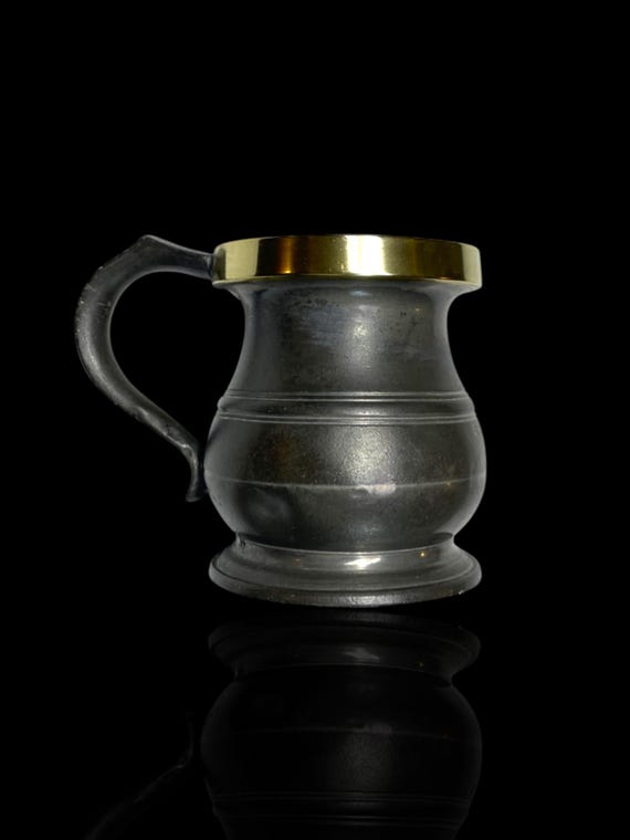 Vintage Half Pint Pewter Tankard. Rare Brass Rim. Harry Mason Ltd, England.