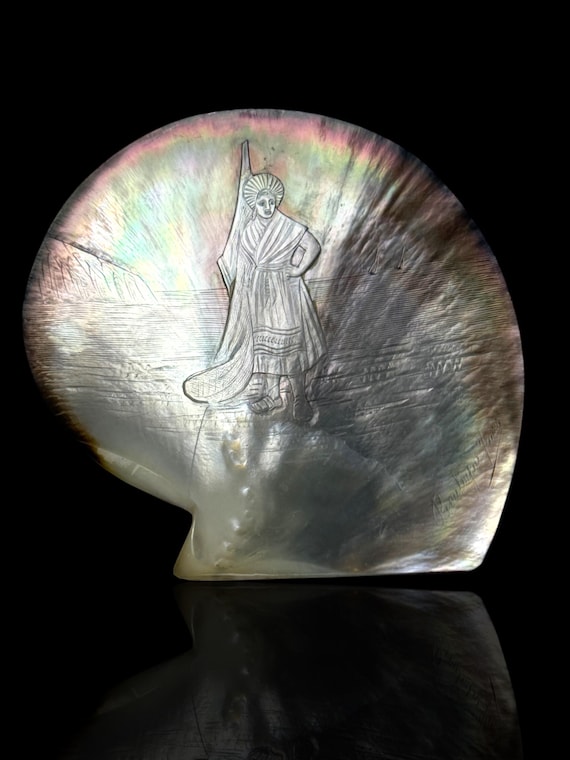 Antique Black Pearl Shell Serving Plate Set. 19th Century.