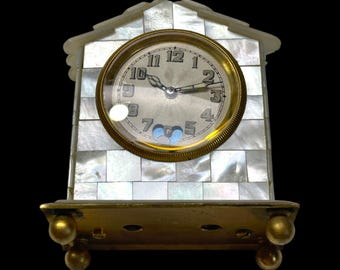 Raro reloj suizo de nácar: circa 1910, Solomax Watch Company