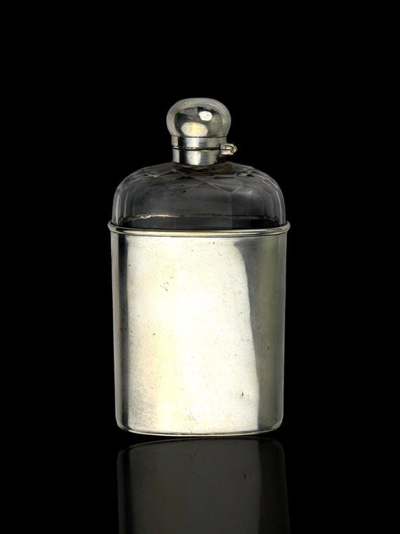 Vintage Silver Plate Hip Flask. Cased.
