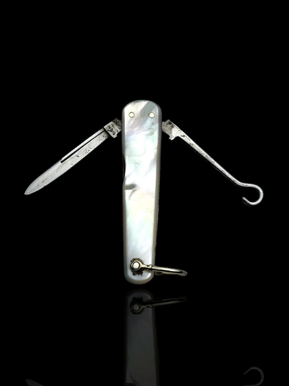 Vintage Pocket Knife Key Ring. Early 19th Century, Mother of Pearl and Steel.