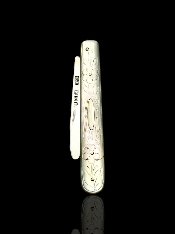 Antique Pocket Knife. 1880, Mother of Pearl and Sterling Silver.
