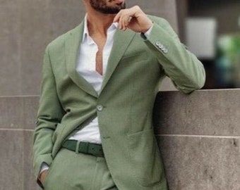 Custom Green Two-Piece Suit: Slim Fit for Weddings and Events
