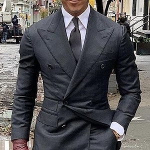 Men Custom Slim Fit Suit Classy Double Breast Two Piece Dark Grey Men&#39;s Suit For Wedding, Engagement, Prom, Groom Wear And Grooms Men