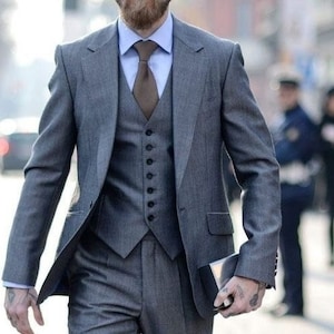 Stylish  Three Piece Vintage Grey  Men Suit for Wedding, Engagement, Anniversary, Prom, wear and Grooms Men Suit Slim Fits, Party wear