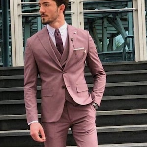 Stylish Designer Three Piece Onion pink Men Suit for Wedding, Engagement, Anniversary, Prom, wear and Grooms Men Suit Slim Fits, Party wear