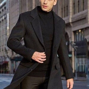 Abrigo largo de hombre de corte ajustado, gabardina negra (confección a medida)