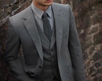Three-Piece Tweed Suit: Vintage Grey Custom Fit (Wedding & Groom)