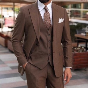 Men Suit Slim Fit Trendy Three Piece Brown Mens Suit for Wedding, Engagement, Anniversary, Prom, Groom wear and GroomsMen Suit Slim Fits
