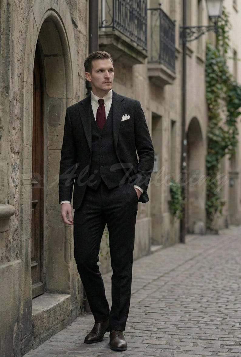 Costume trois pièces en tweed gris : veste, gilet et pantalon en laine personnalisés image 5