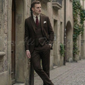 Costume trois pièces en tweed gris : veste, gilet et pantalon en laine personnalisés image 6