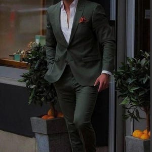 Stylish Custom Men Suit Two Piece Green Suit For Wedding, Engagement, Prom, Grooms Wear And Groomsmen & Slim Fit, Gift For Him