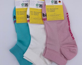 Socken mit Spruch | Affirmationssocken | Ich bin vollkommen | Geschenk für Sie | inspirierendes Zitat | Bio-Baumwolle | positive Gedanken