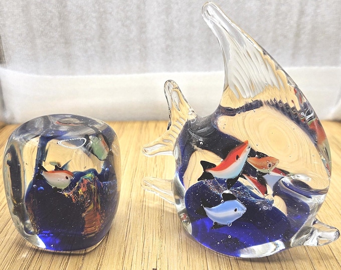 Vintage set of murano paperweights with An aquarium design inside. C3/14