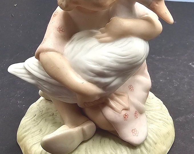 Porcelain bisque figurine of a Girl with a Dog or a Boy with a Lamb, #1430-V by Homco, from the 1980s (F9/05).