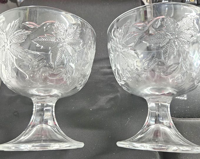 Vintage Set of 2 Princess House "Fantasia" Footed Desert Bowls  B8/13