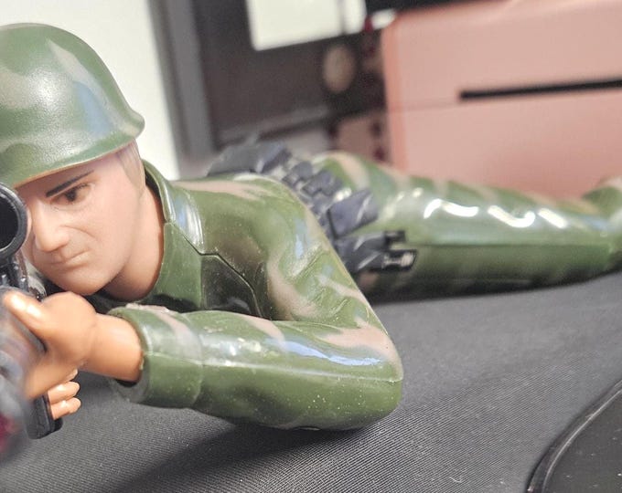 1987 Regenoy inc.crawling solider No.108-378 38738 C7/3