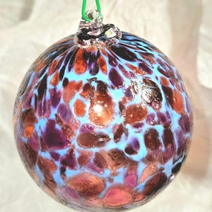 Ornamento a sfera in vetro artistico Kitras vintage Calico F/9