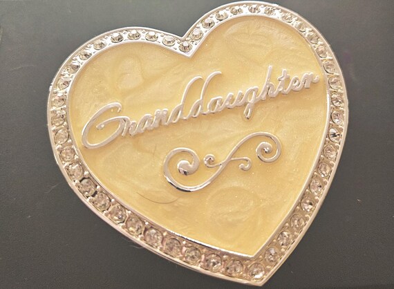 Mini Heart-Shaped Metal Trinket Box for Granddaughter (Box)